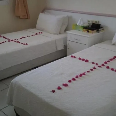 Apartament Rhodes *